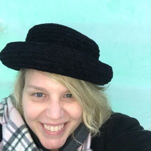 Meet your Posher, Theresa